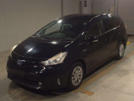 2015 Toyota Prius alpha