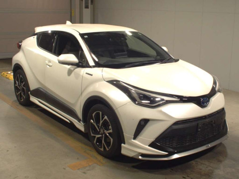 2019 Toyota C-HR ZYX11[2]