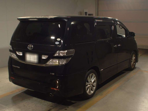 2009 Toyota Vellfire GGH20W[1]