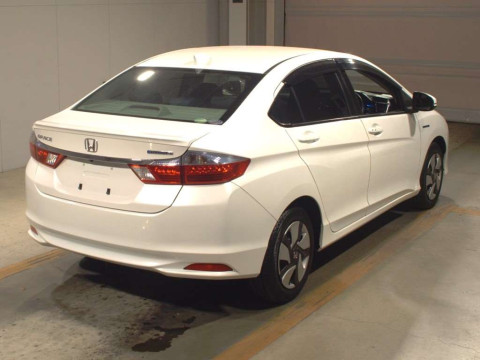 2015 Honda Grace GM4[1]