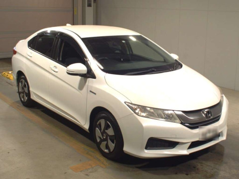 2015 Honda Grace GM4[2]