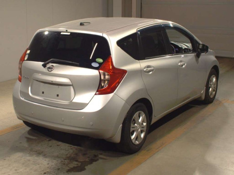 2015 Nissan Note E12[1]