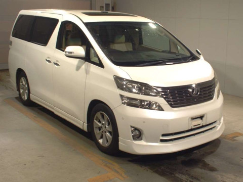 2010 Toyota Vellfire GGH20W[2]