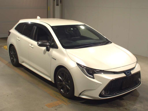 2019 Toyota Corolla Touring Wagon ZWE211W[2]