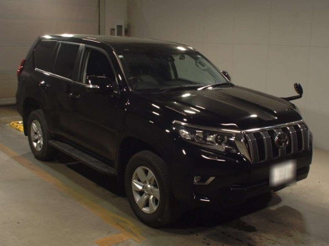 2020 Toyota Land Cruiser Prado GDJ150W[2]