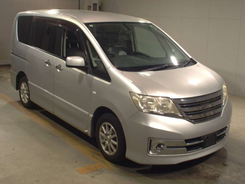 2011 Nissan Serena NC26[2]