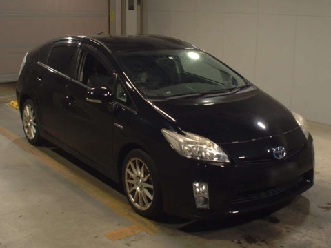 2010 Toyota Prius ZVW30[2]