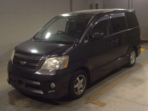 2006 Toyota Noah AZR60G[0]