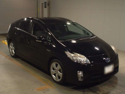 2011 Toyota Prius ZVW30[2]