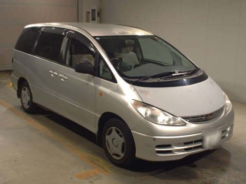 2002 Toyota Estima ACR30W[2]