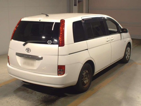 2006 Toyota Isis ZNM10G[1]