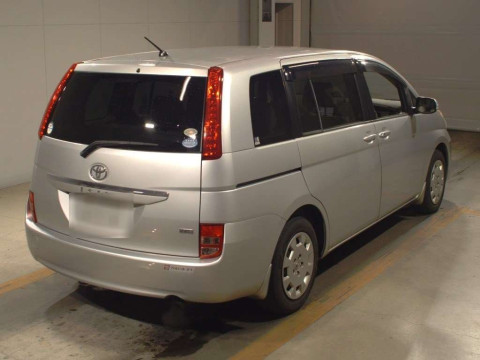 2010 Toyota Isis ZGM10G[1]