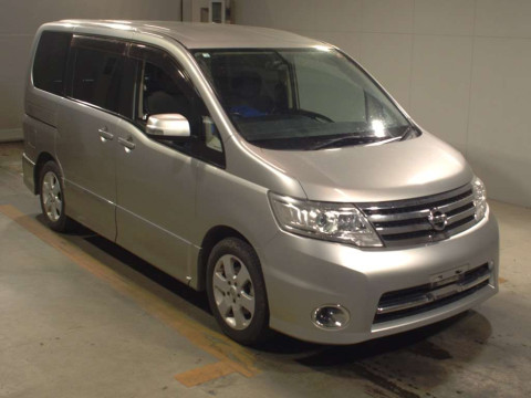 2010 Nissan Serena CC25[2]