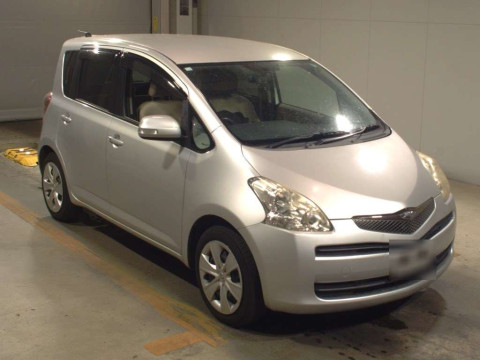 2008 Toyota Ractis SCP100[2]