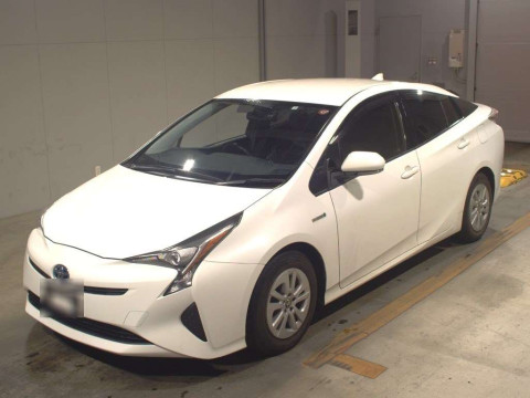 2018 Toyota Prius ZVW50[0]