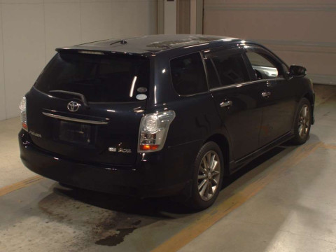 2010 Toyota Corolla Fielder NZE141G[1]