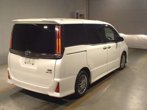 2020 Toyota Noah ZWR80W[1]