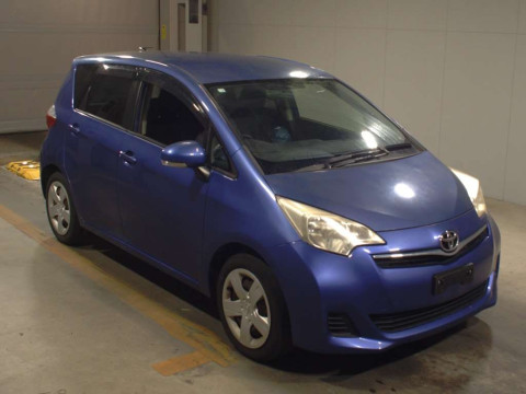 2012 Toyota Ractis NSP120[2]