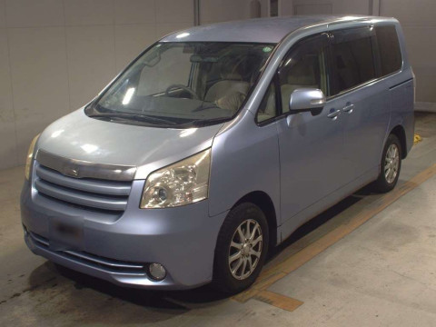 2009 Toyota Noah ZRR70G[0]