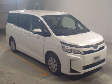 2020 Toyota Voxy ZRR80G[2]