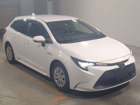 2020 Toyota Corolla Touring Wagon ZWE211W[2]