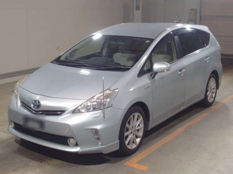 2012 Toyota Prius alpha ZVW41W[0]