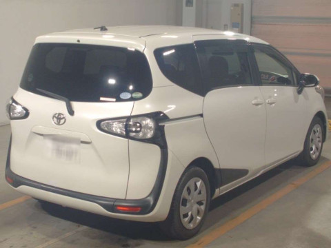 2017 Toyota Sienta NSP170G[1]