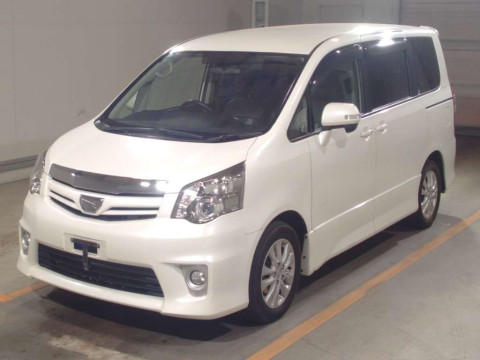 2012 Toyota Noah ZRR70W[0]