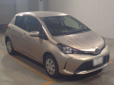 2016 Toyota Vitz KSP130[2]