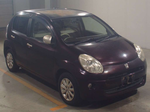 2010 Toyota Passo NGC30[2]