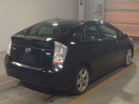 2010 Toyota Prius ZVW30[1]