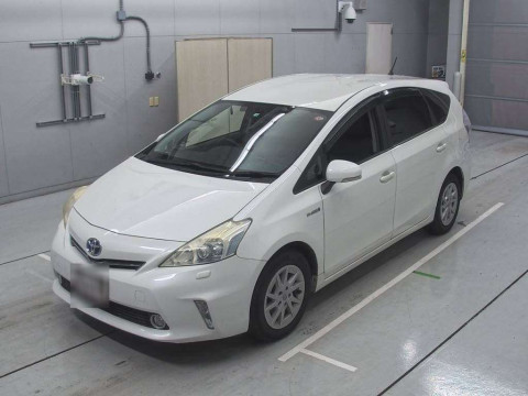 2012 Toyota Prius alpha ZVW40W[0]