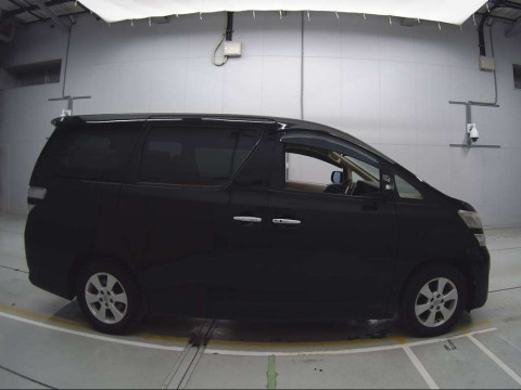 2010 Toyota Vellfire ANH20W[2]