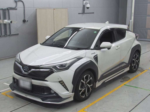 2017 Toyota C-HR ZYX10[0]