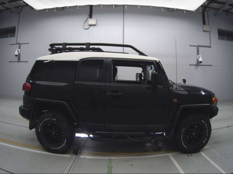 2013 Toyota FJ CRUISER GSJ15W[2]