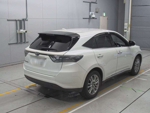 2014 Toyota Harrier ZSU65W[1]