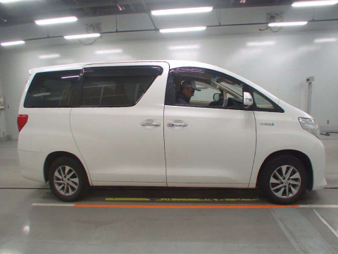 2013 Toyota Alphard Hybrid ATH20W[2]