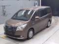 2014 Toyota Noah