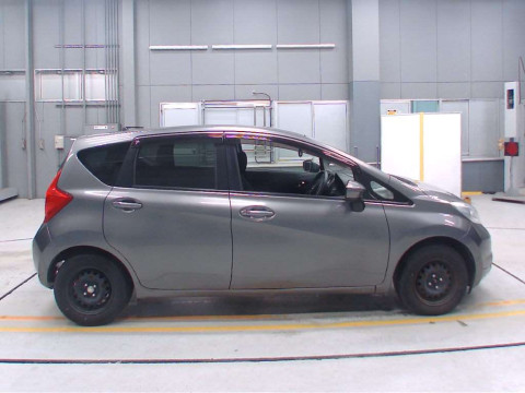 2016 Nissan Note E12[2]