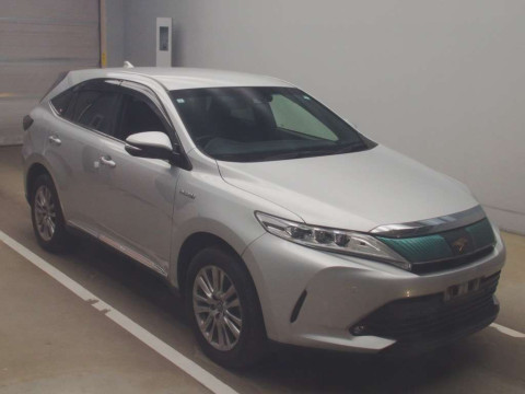 2017 Toyota Harrier Hybrid AVU65W[2]