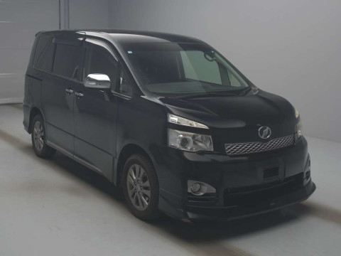 2012 Toyota Voxy ZRR75W[2]