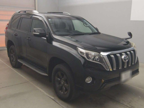 2015 Toyota Land Cruiser Prado TRJ150W[2]