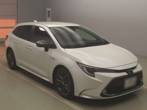 2019 Toyota Corolla Touring Wagon ZWE211W[2]