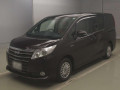 2015 Toyota Noah