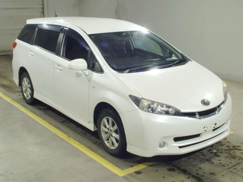 2012 Toyota Wish ZGE25W[2]