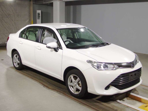 2018 Toyota Corolla Axio NZE164[2]