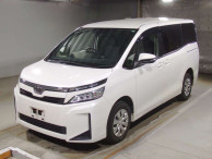 2019 Toyota Voxy