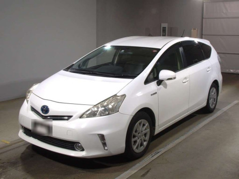 2012 Toyota Prius alpha ZVW41W[0]