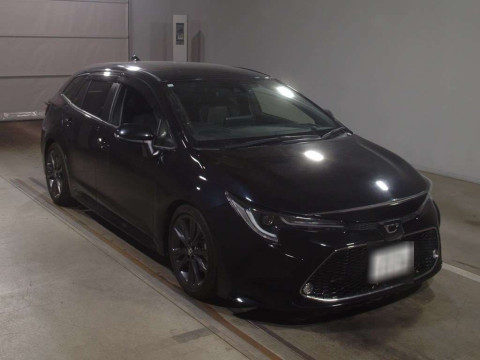 2020 Toyota Corolla Touring Wagon ZRE212W[2]