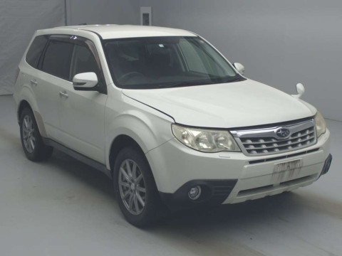 2012 Subaru Forester SHJ[2]